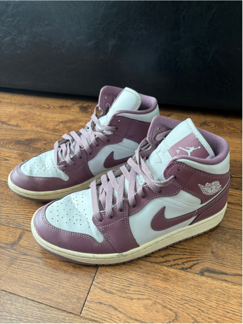 Nike Air Jordan 1 Mid Sneakers Womens Size 9 Purple and White(beaters)